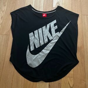 NIKE Shirt